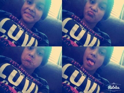 MarthaHemmings_'s profile picture. I love 5sos 
&
One Dirention