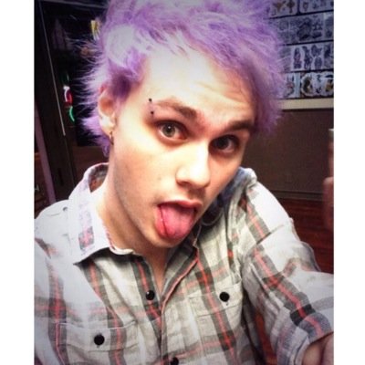 Too glam to give a damn ✨ I didnt invite you to my bbq, so why are you all up in my grill? -Calum Hood