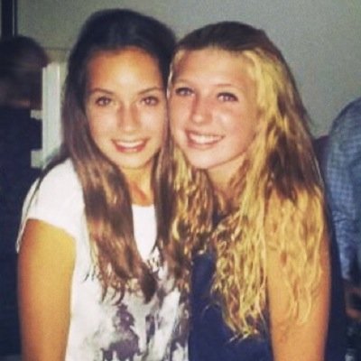 Juliax1999's profile picture. 