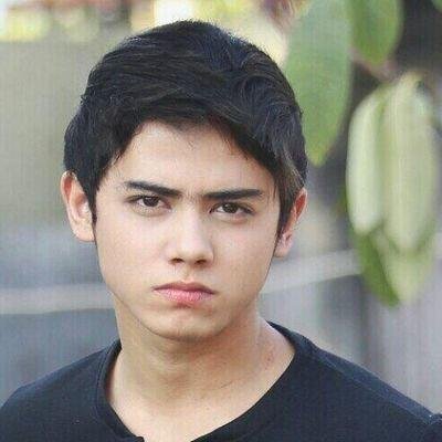 aliandosyrf_96's profile picture. Official Twitter of Aliando Syarief