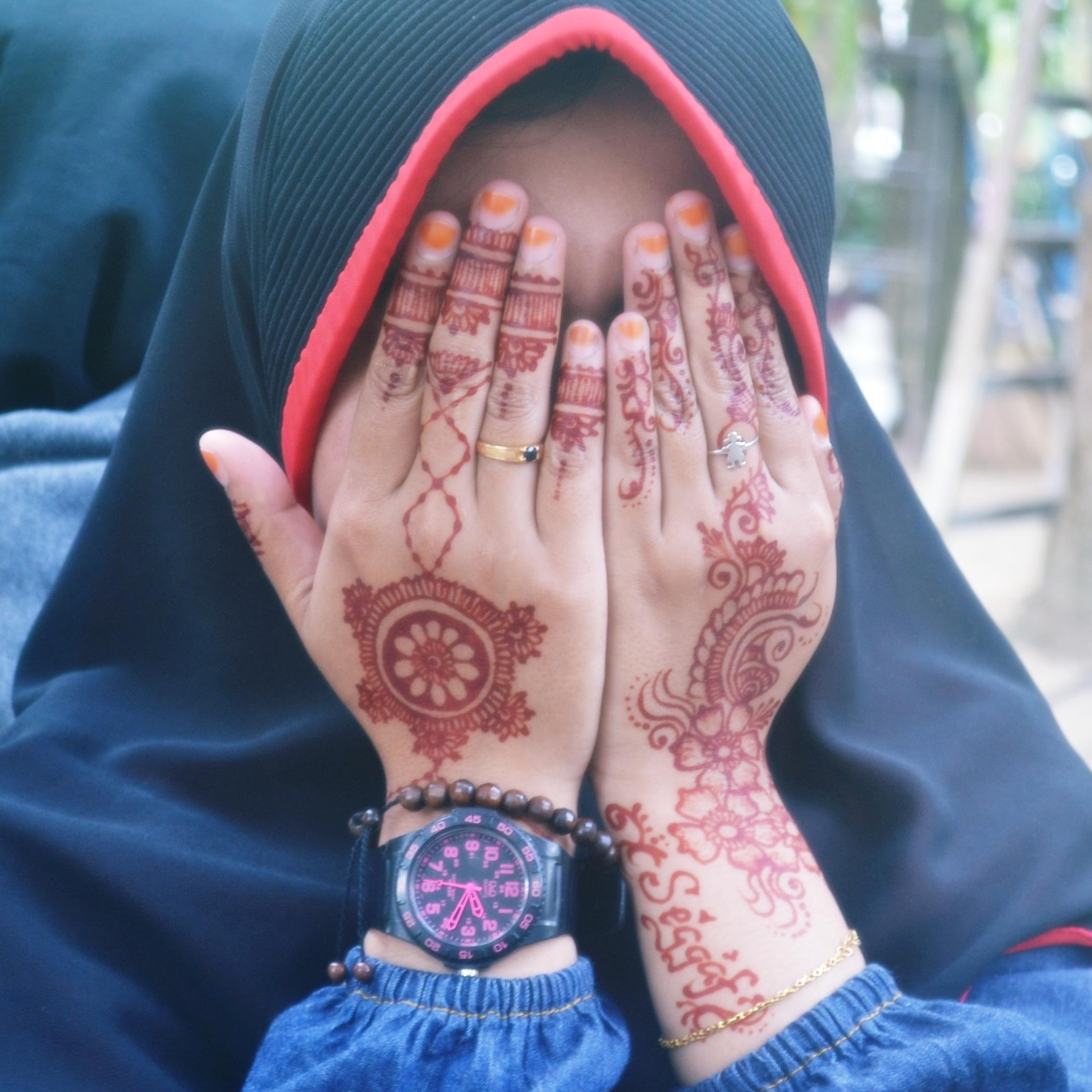 Sesungguhnya, hanya Allah sahaja yang berkuasa menilai keikhlasan hati kita.
http://t.co/eraqbcnnCk