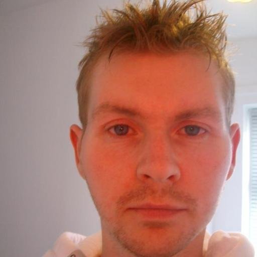 Full time single dad, Music & Football lover and all things technical.