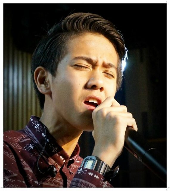 ♥JESUS♥Bstiansteel♥Iqbaal♥Multifndom♥
♥My heart (I)s taken (b)y you♥