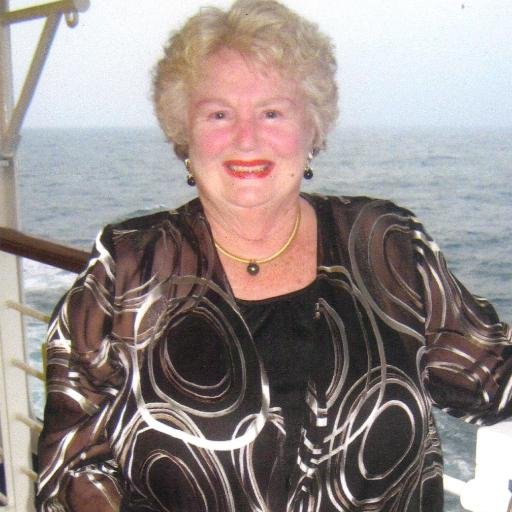 raewells16's profile picture. 