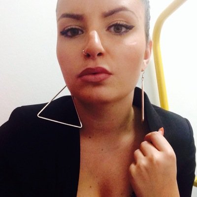 _MarineBABY's profile picture. Si tu n'as pas d'humour ne me Follow pas x Skype : MarineBaaby x Crazy Girl