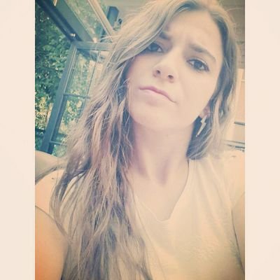 Geleceğe dair her adım bir mutluluktur.