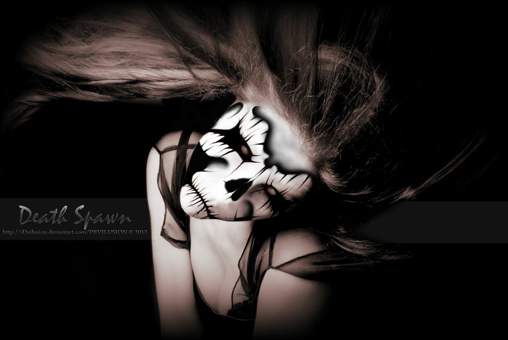 DeadSpawns's profile picture. Nighttime..