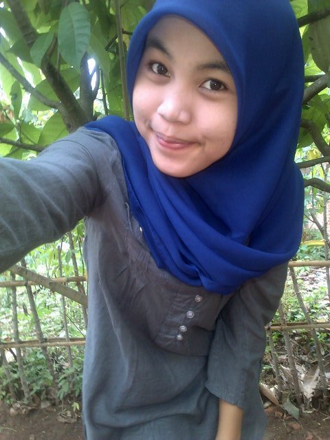 nikeayhudewi's profile picture. Aq synk adi(ayah&ibu) I love you my parent,,doa q sllu menyertaimu,, and I love billy davitson