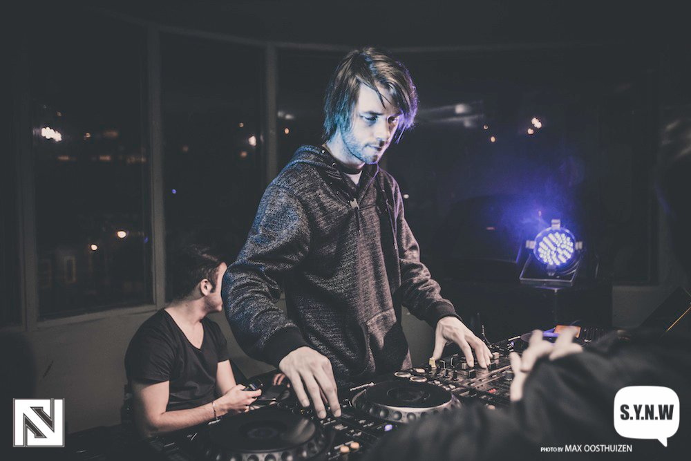 Bass music...
@NoStressCPT  
http://t.co/WOBdVBj9oY
.