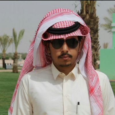 ‏​اانا ااحبه في اللقىى و الانقطاع اان 
    بغى المعشوق والا ما بغى .