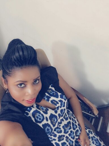 PoshBaybie's profile picture. Fine and sparkly 
Dancer of life 
Makeup products entrepreneur