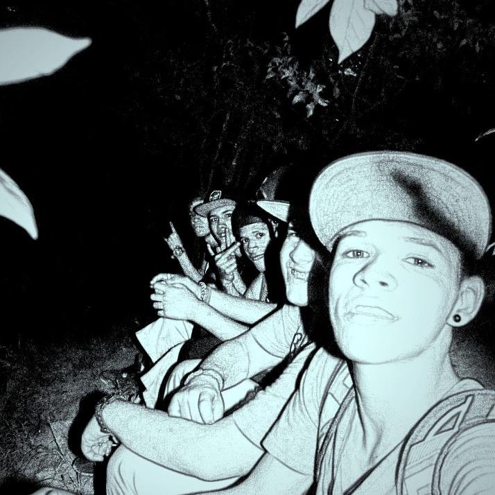 easm13's profile picture. Arte Y Rap