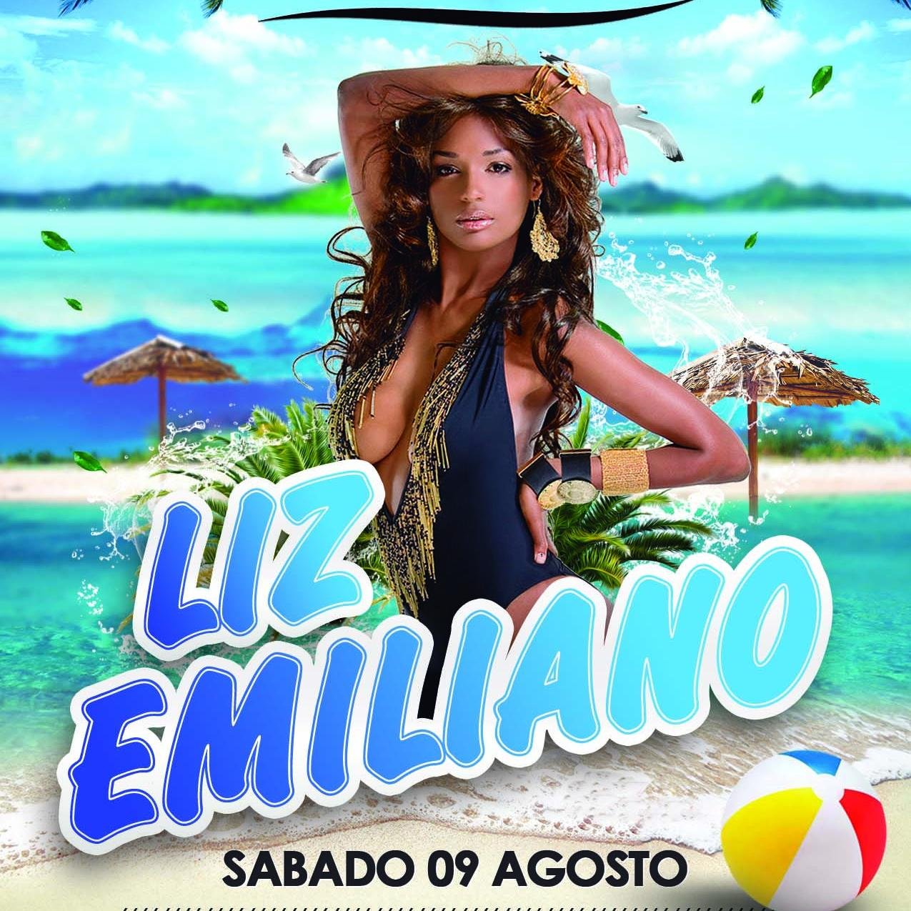 ¿Te gusta salir? ¿La noche.. la gente.. la música..? ¿Te gusta Fregenal ? A partir de ahora.. DISCOTECA SANTUARIO
