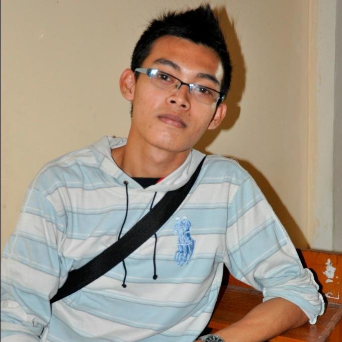 *Editor dan Layouter