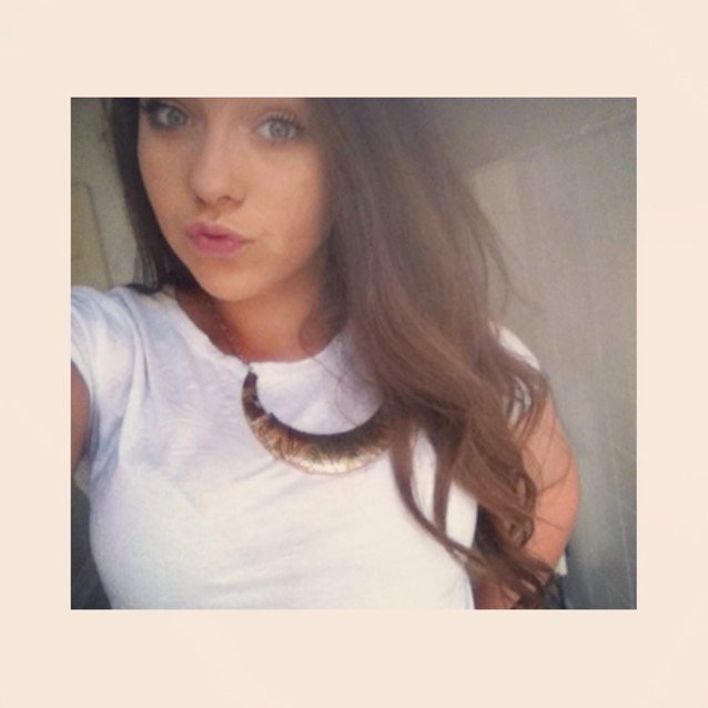 laurendooo, pure gay follow i'll follow back