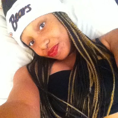 FOLLOW Mee;) IG Loveee_Lanaee17