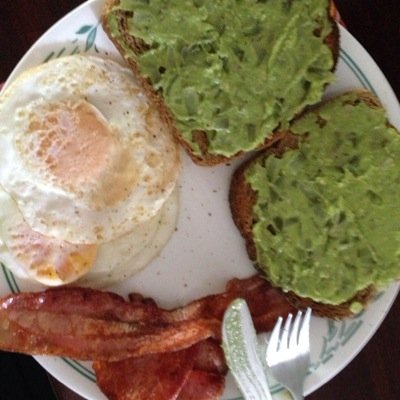 I love food
I'm trying to learn a few things online too