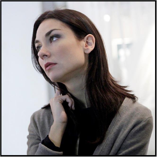 Miss_Julieta_Si's profile picture. Accessories Designer