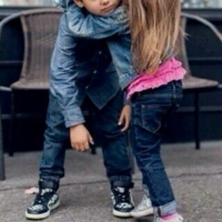 ZZezo0's profile picture. 