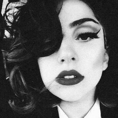 LGcheektocheek's profile picture. Little Monster
