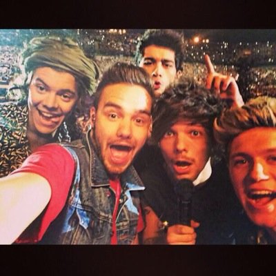 Hey Guys Its Kels Here And This Account Is My Backup for @1DUpdaterXOX Because It Is Currently On Follow Limit. But I Will Still Update You All On Anything 1D.