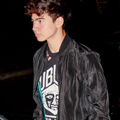 every picture of calum is a good picture of calum