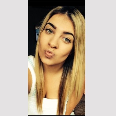 93_kelsey's profile picture. liam ' isla x