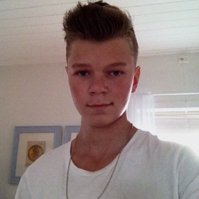 harsanlind's profile picture. My Name is Sander im 14 Years old i live in norway.