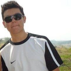 O mundo não está ameaçado pelas pessoas más, e sim por aquelas que permitem a maldade.
O Senhor é meu pastor e nada me faltará.
