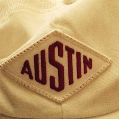 docstink's profile picture. Got nothin to complain about. B.o.B and Peace Tea.