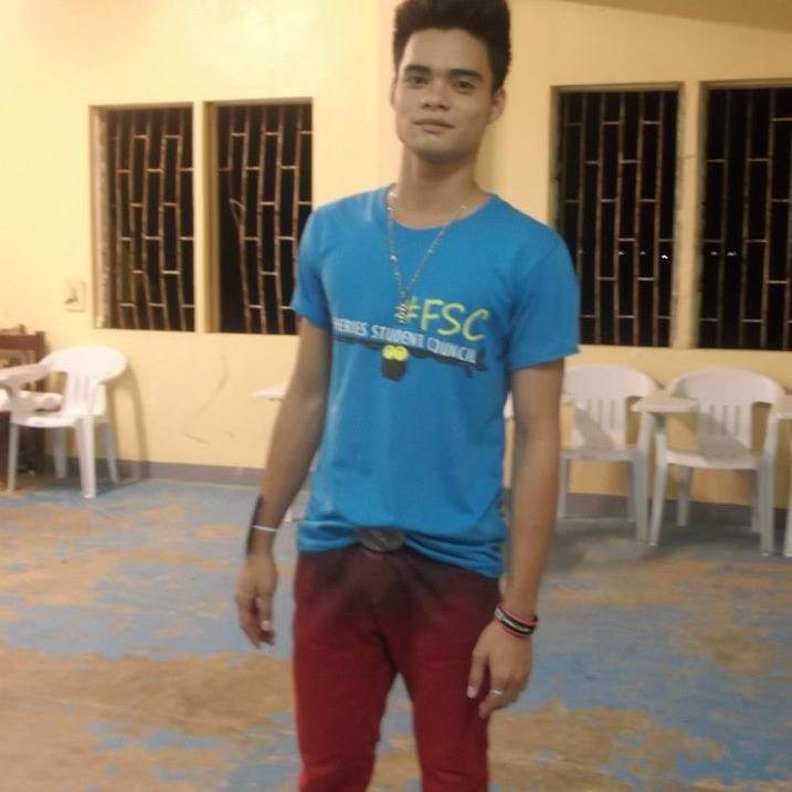 B.S Fisheries student,I love Music,I love Dancing,Writing,Composing,maybe i know how to Act,for short Artistic kind of Person'..born to be love not to be hurt'