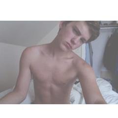 FREE FOLLOW  DONT' FOLLOW ME,GO FOLLOW @ITSALISS