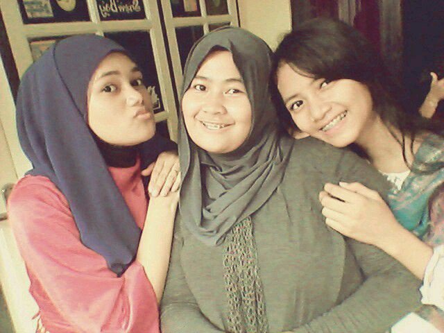 ♥Allah•Mamapapa{}