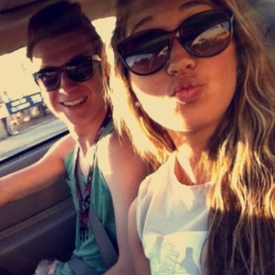 BradPaulll's profile picture. I love my girlfriend.