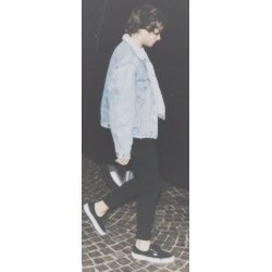 PLEASE FOLLOW @curlymiracle ASK FOR FOLLOW BACK (-: