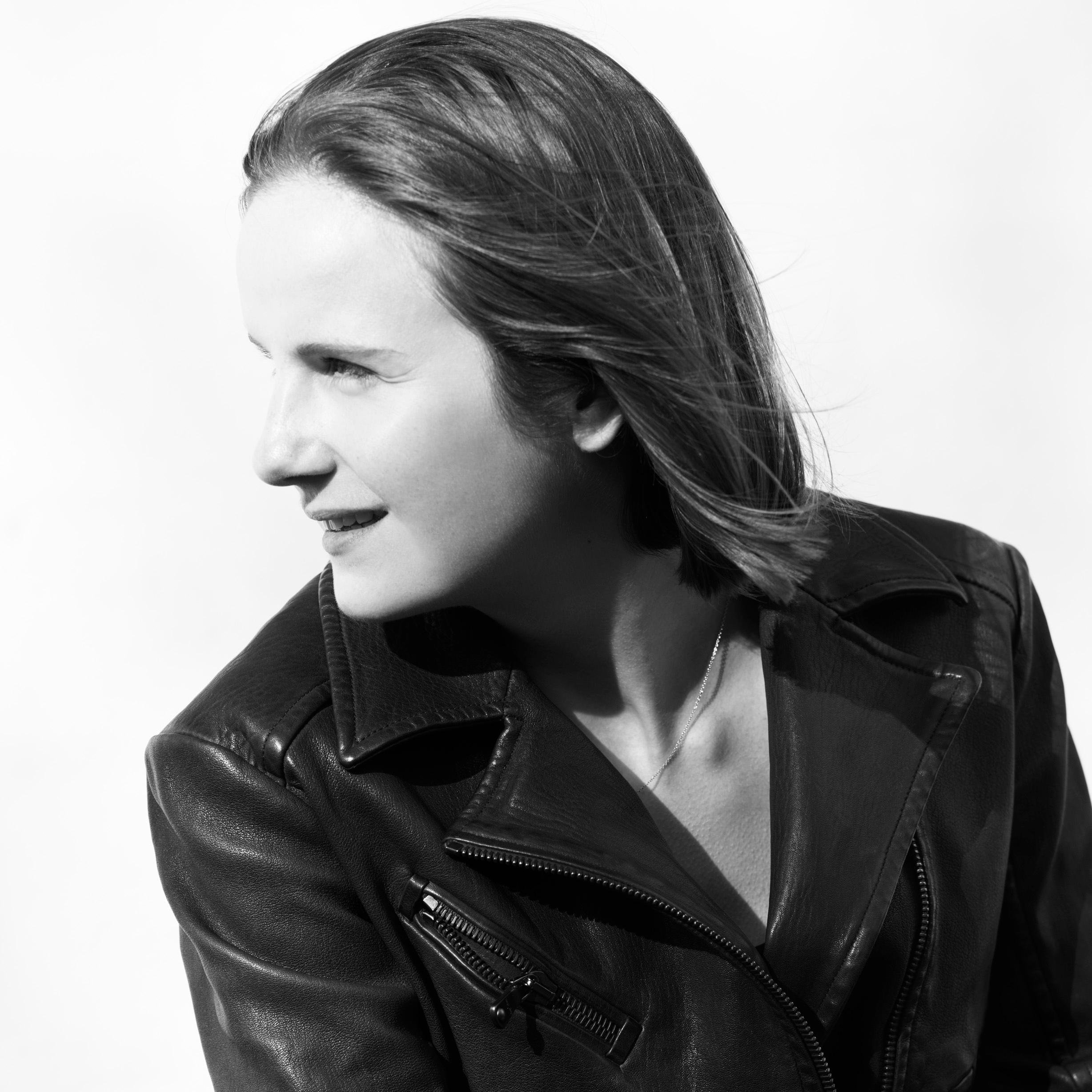 walkergarden's profile picture. Landscape designer / @ RHS Chelsea Flower Show 2014 #CavePavilion / instagram @walkergarden http://t.co/ezegrImbqn