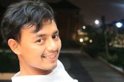 joniasmara31's profile picture. 