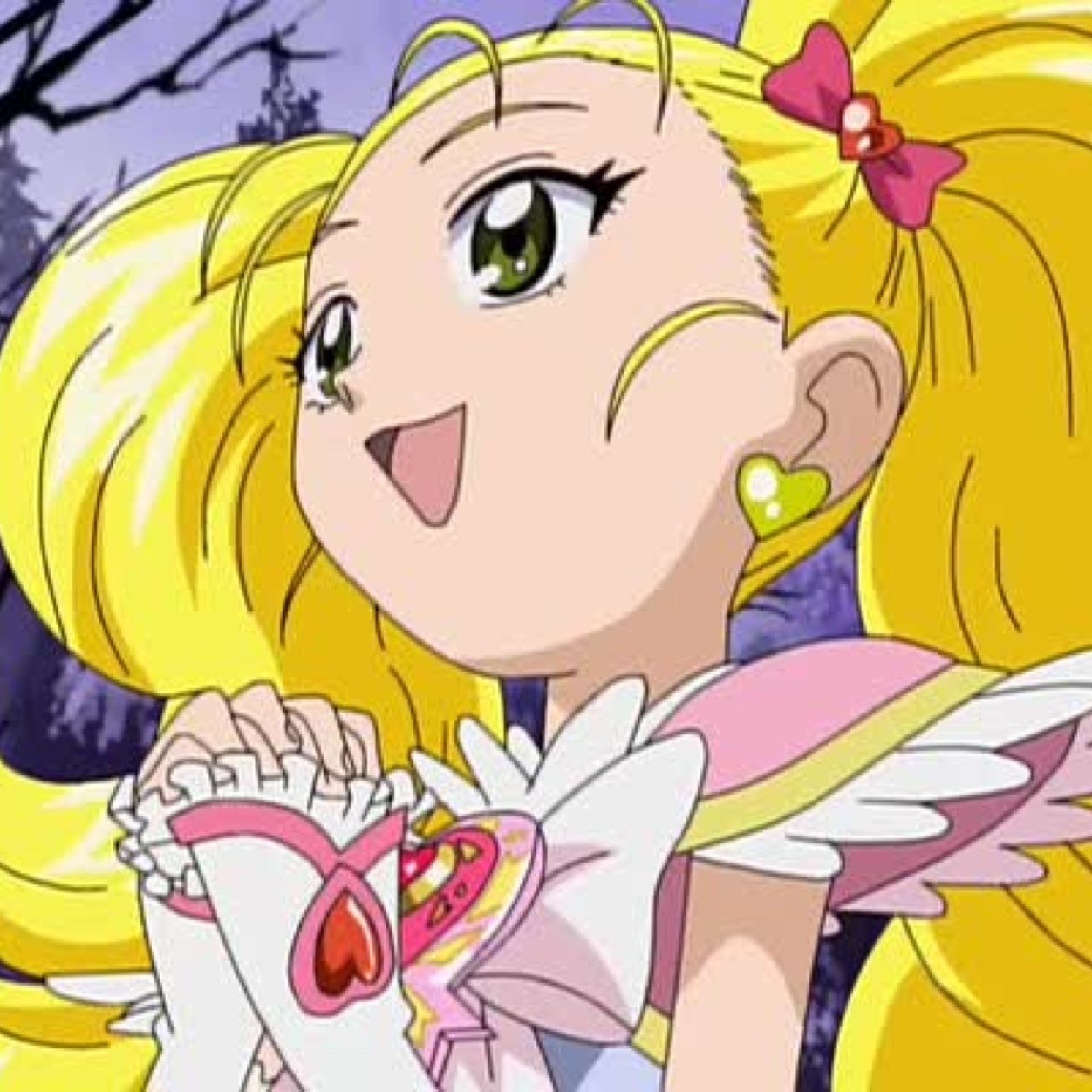 I'm Kujou Hikari but some people know me as Shiny Luminous! My Best friends are @ItsCureBlack and @_Cure_White_! I go to Verone Academy and I work at Tako Café!