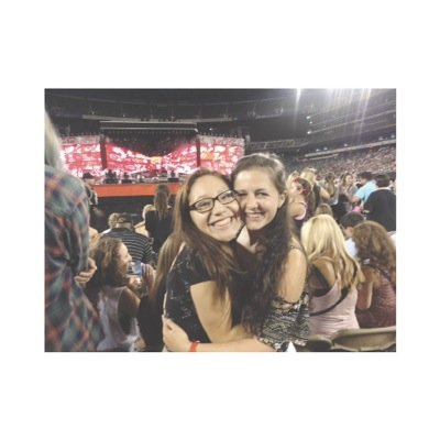 soursnarry's profile picture. my happiness is luke hemmings & harry styles