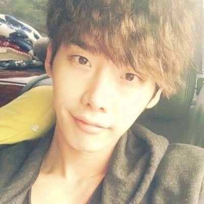 j_sbin's profile picture. 