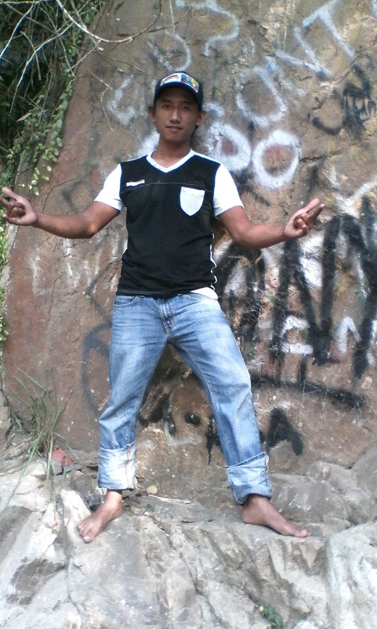 nurliaalya's profile picture. 