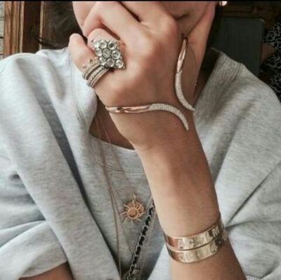 ‏‏‏بنت جامعيه سعوديه اسلوبي اشطح بوه اخليك تشك مليون بالمئه اني ولد يعني بالمختصر عجبك طق بريك وتابعنا ماعجبك كمل مسيره لابعد ديره وحيالله م تابعنا