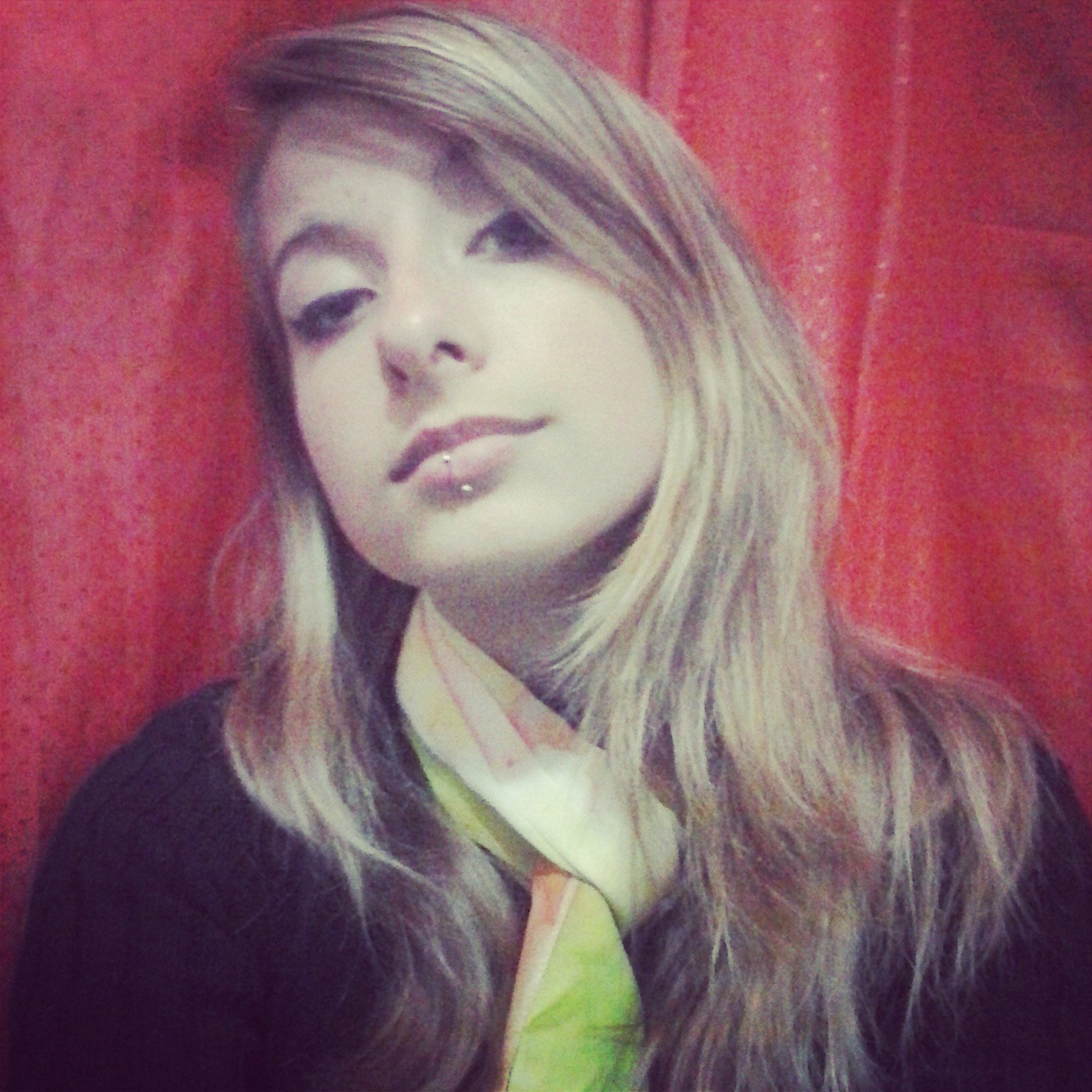 ♥ @MyLifeIs1Diots_ ♥