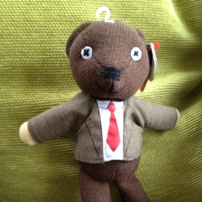 hrryat's profile picture. 