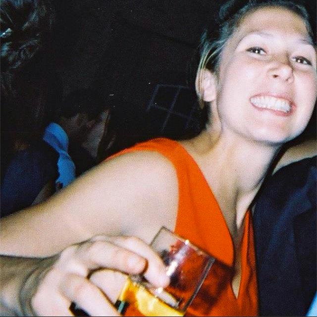 bertille_M's profile picture. CMO/CRO @GensDeConfiance - Happy mum of 4 #socialmedia #growthmaketing #digitalmarketing #economiecirculaire