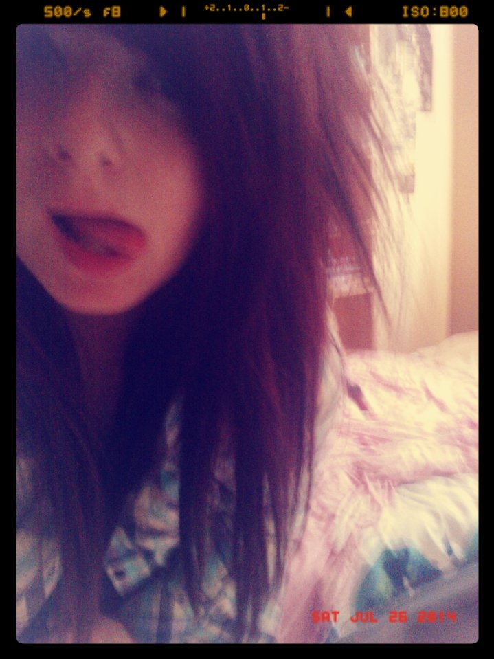 Yeah, I'm Courtney, not much to say really, about me. Uhm just follow and I'll be happy to follow back, message if you would like me too follow band pages:)