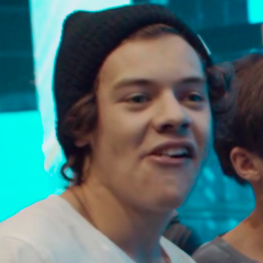 tommoroland's profile picture. 