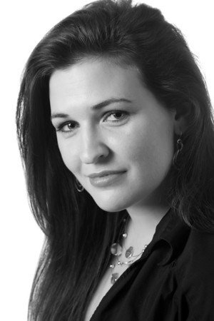 American Opera Singer - Lyric Coloratura Soprano (living in Ireland) 

Also mother of 2 lovely children and private voice and piano teacher :)