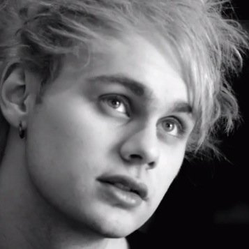 0/4 5SOS | 5/5 TIK+Group
