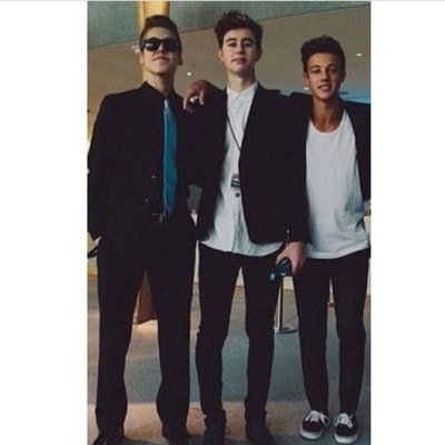I want a friendship like cashew♡